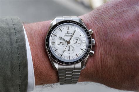 Omega Speedmaster 2024 review